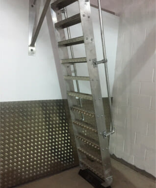Companionway ladders